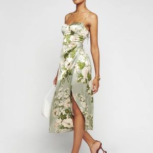 Reformation Marguerite Silk Dress in Tarragon size 4